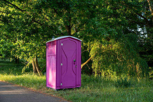 Best Porta potty delivery and setup  in Flemington, NJ